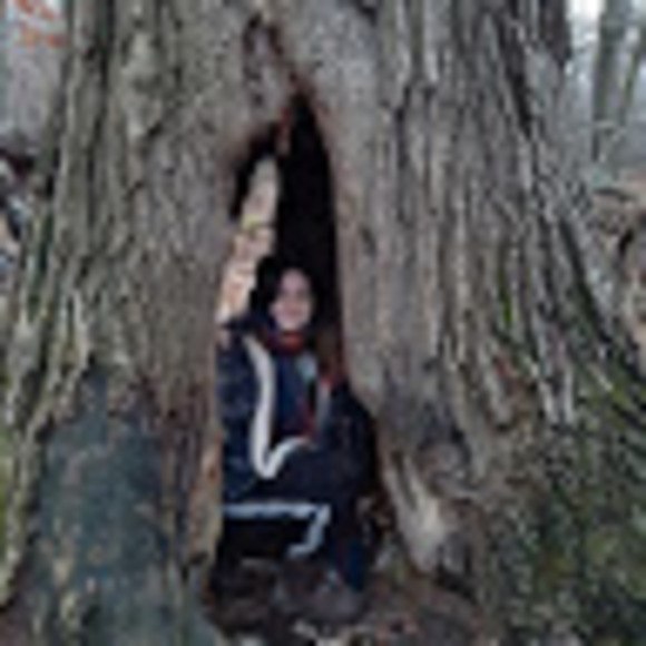 Meet your Posher, Celeste - Picture 1 of 1